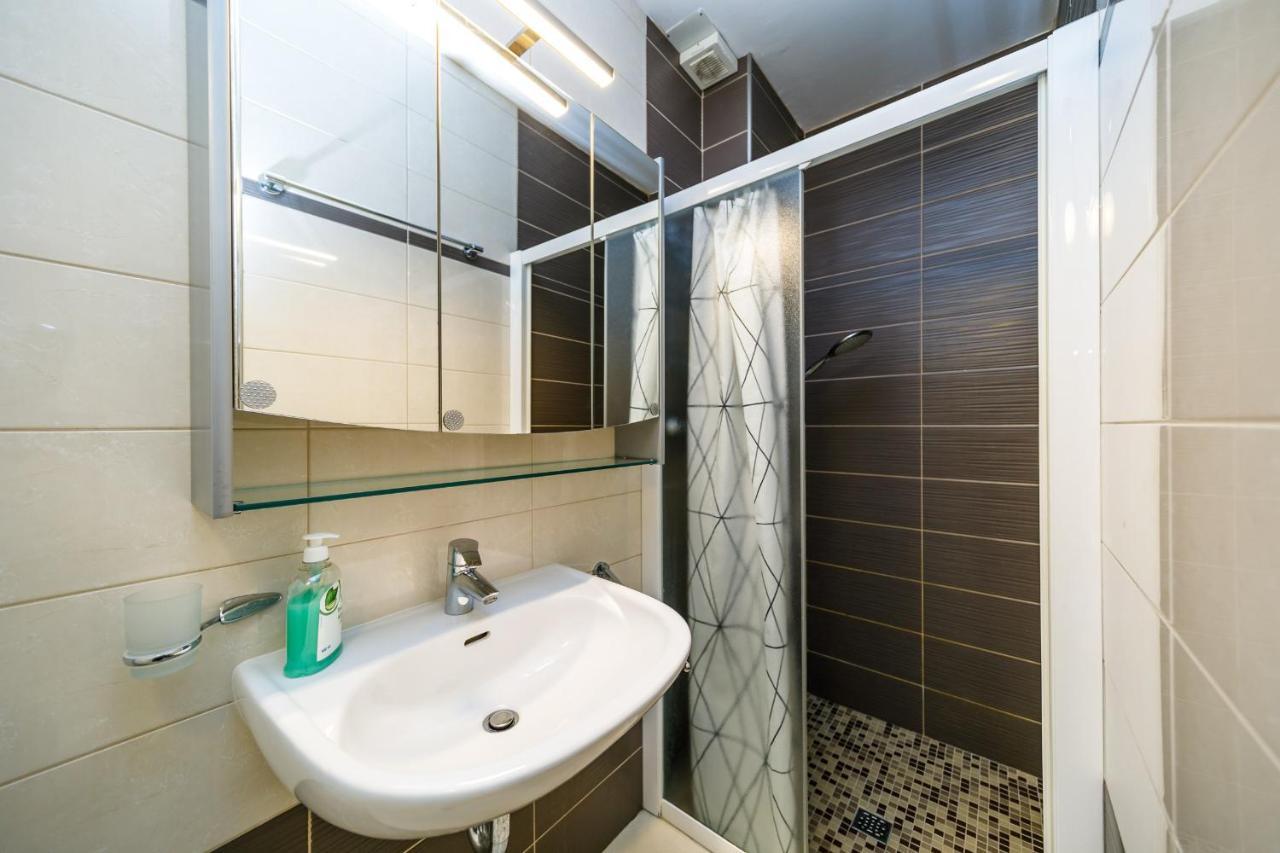 Studios Nada Krk Town Dış mekan fotoğraf