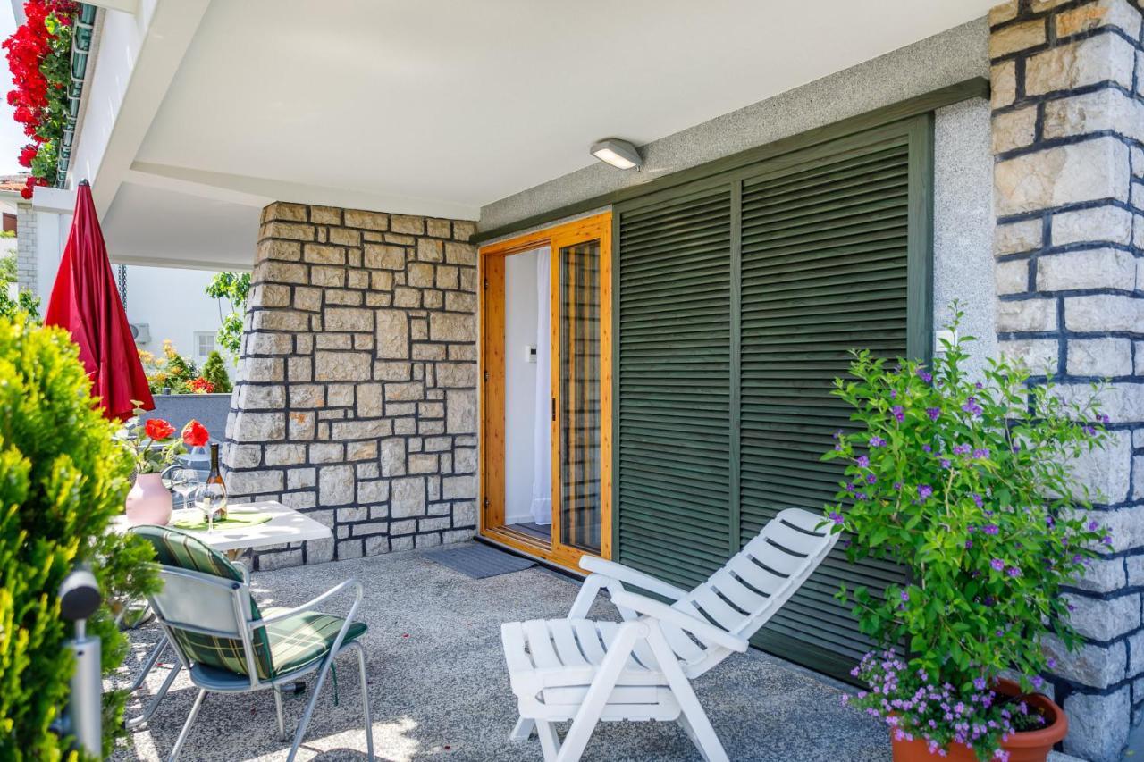 Studios Nada Krk Town Dış mekan fotoğraf